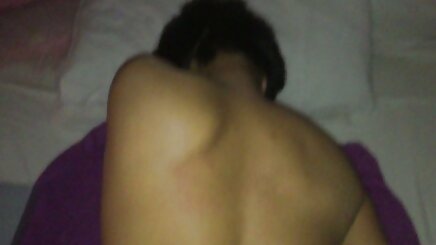 Một phim sex hoat hinh dong tinh nu chút vui vẻ với một chút da nâu, tân binh