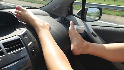 Tôi có thể làm bạn với phim sexhoat chỉ có chân của tôi