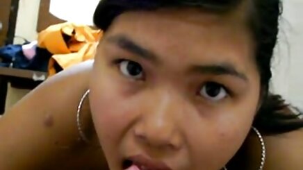 Với nắm đấm quái sex hoat hinh 4d