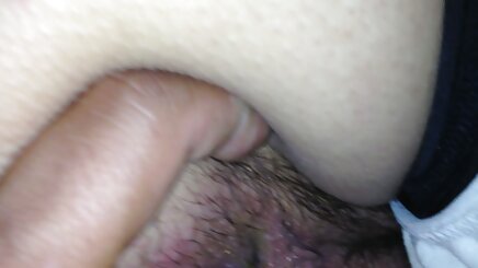 Valentina phim xet hoat hinh hentai Lưỡi bằng da đen
