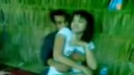 Liếm video sex hoạt hình mông của cô